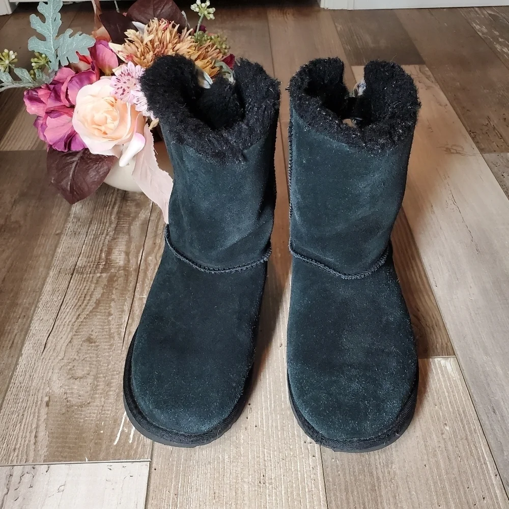 UGG brand size